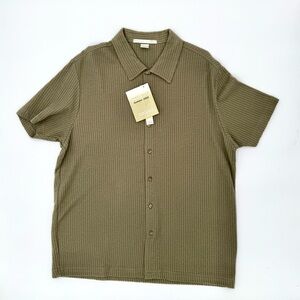 Men’s button down Perry Ellis Khaki  NWT ships next biz‎ day